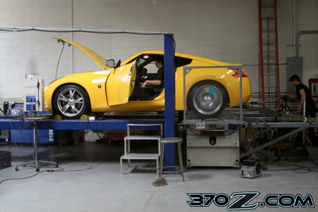 370z_6-Speed_dyno